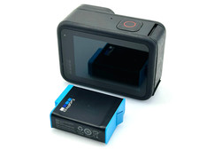 GoPro HERO 10 Action Camera - Black #1