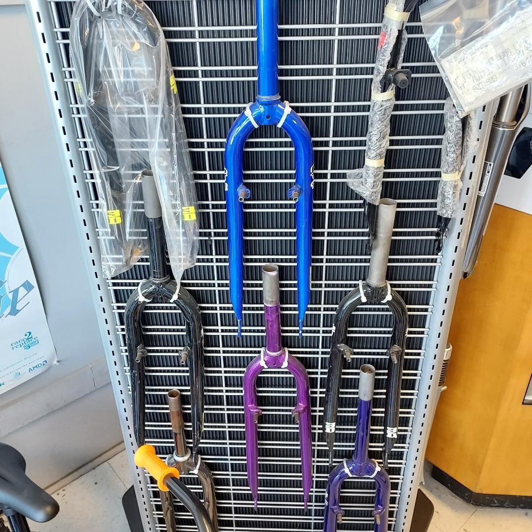 GT fork 90s NOS New cromoly 1 1/8" threadless old school real deal