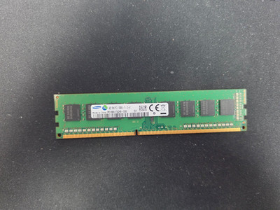 Samsung 4GB 1Rx8 PC3-12800U-11-13-A1 NON-ECC Unbuffered Memory M378B5173QH0-CK0