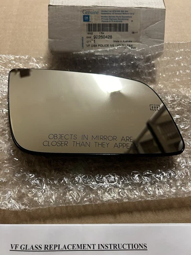 NOS OEM 2014-2017 Chevrolet Caprice RH (Passenger Side) Heated Mirror Glass