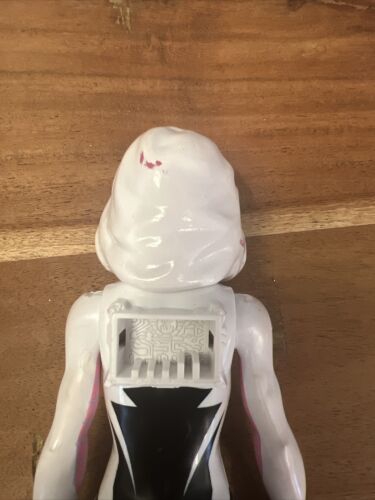 Marvel Spider-Man Modellino Ghost Spider Gwen Stacy Titan Hero Series 11 - Foto 3 di 12