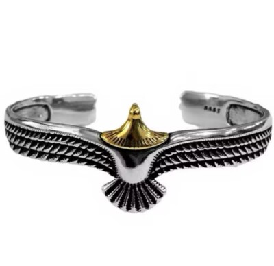 Verstellbares Flying Eagle Öffnungsarmband Punk Motorradfahren Herren Juwel