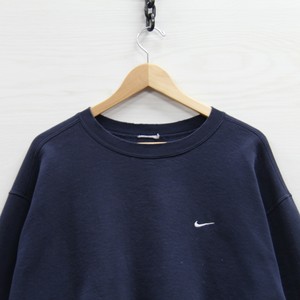 nike crewneck navy blue