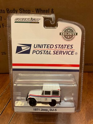 Greenlight Hobby Exclusive USPS U.S. Postal mail truck 1971 Jeep DJ-5