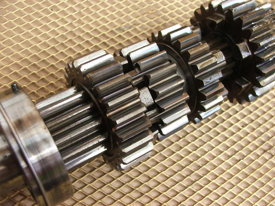 Triumph speed four TT600 caja de cambios eje de entrada + juego de engranajes completo Foto 2 de 4