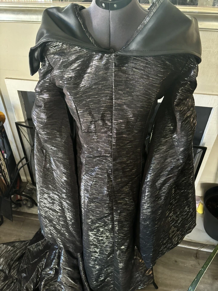 Handmade Evil Queen Black Wedding Dress Leather Shoulders Halloween Size Small - Image 2 of 4