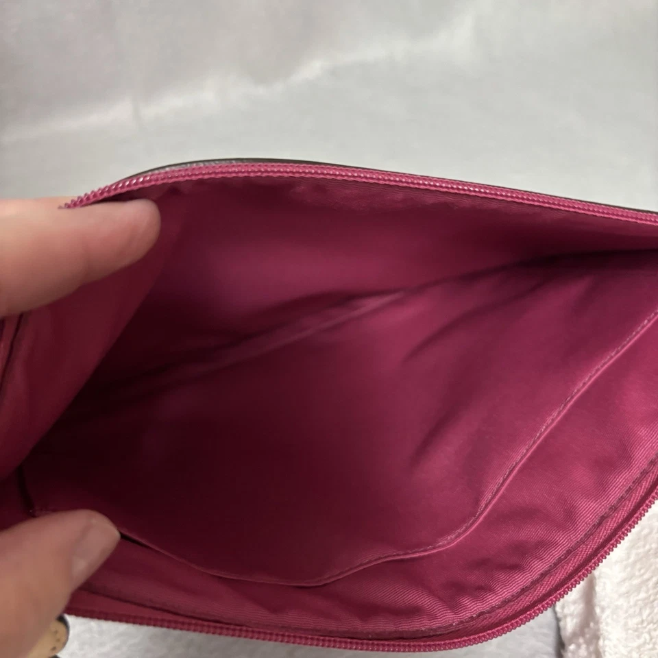 Bolsa de viaje Coach Peyton Tech rosa y blanco 8,5X11 Foto 4 de 4