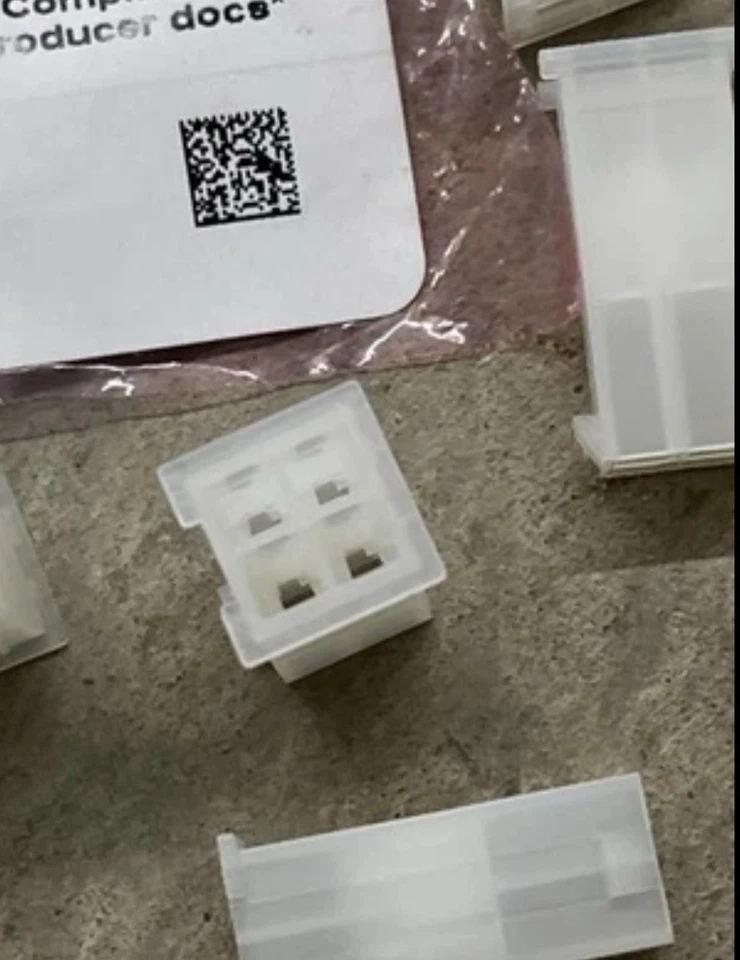 MOLEX 39-01-3043 Conector Carcasa Mini-F 4Pines Hembra Cantidad-50 NUEVO Envío Gratis! Foto 4 de 4