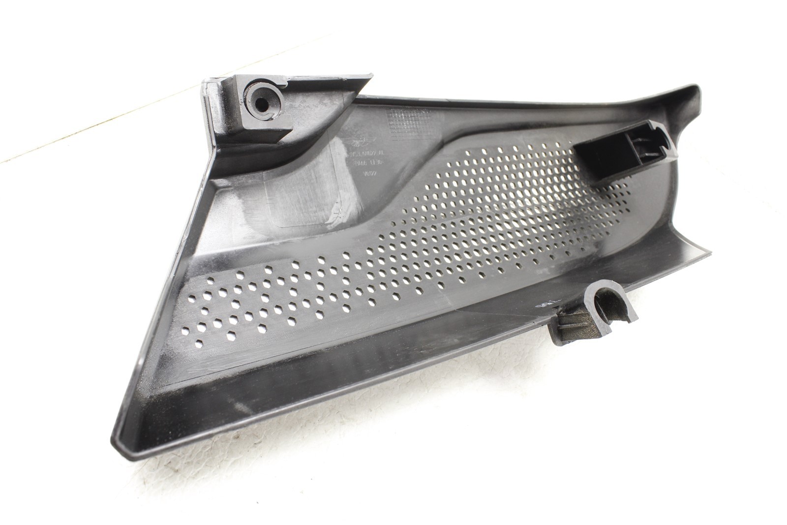 2020 Aston Martin Vantage Right Engine Cover Panel Trim JY53-6N022-AC 18-21