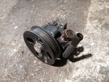 Pompe direction assistée Kia CARENS
