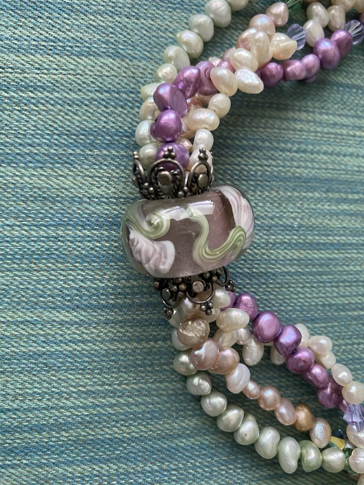 Collar colgante de plata de ley 925 de 4 hilos de perlas multicolor Foto 3 de 4