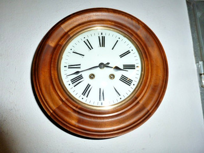 Wandregulator von Lenzkirch vor 1900 kleine antike Wanduhr