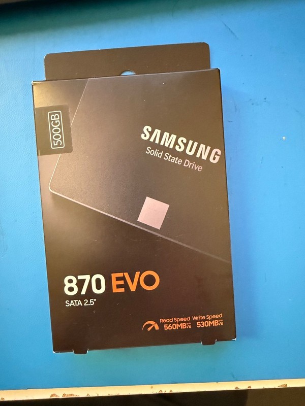 Samsung 870 EVO 500GB 2.5" SATA III Internal SSD (MZ-77E500B/AM)