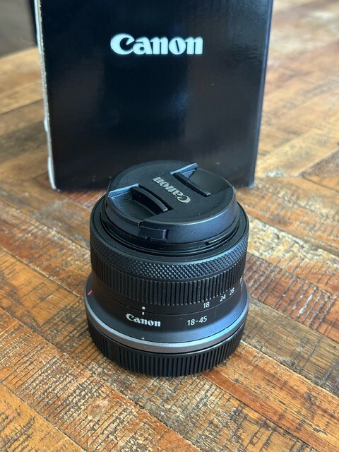 Canon RF-S18 45MM F4.5-6.3 IS STM Lens for RF Mount EOS Canon RF-S18 45MM F4.5-6.3 IS STM Lens for RF Mount EOS
