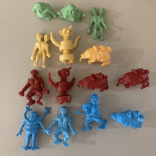 14X ORIGINAL Vntg. HING FAT Monsters Action Figures Hing Fat 1990 VERY RARE!!!!!