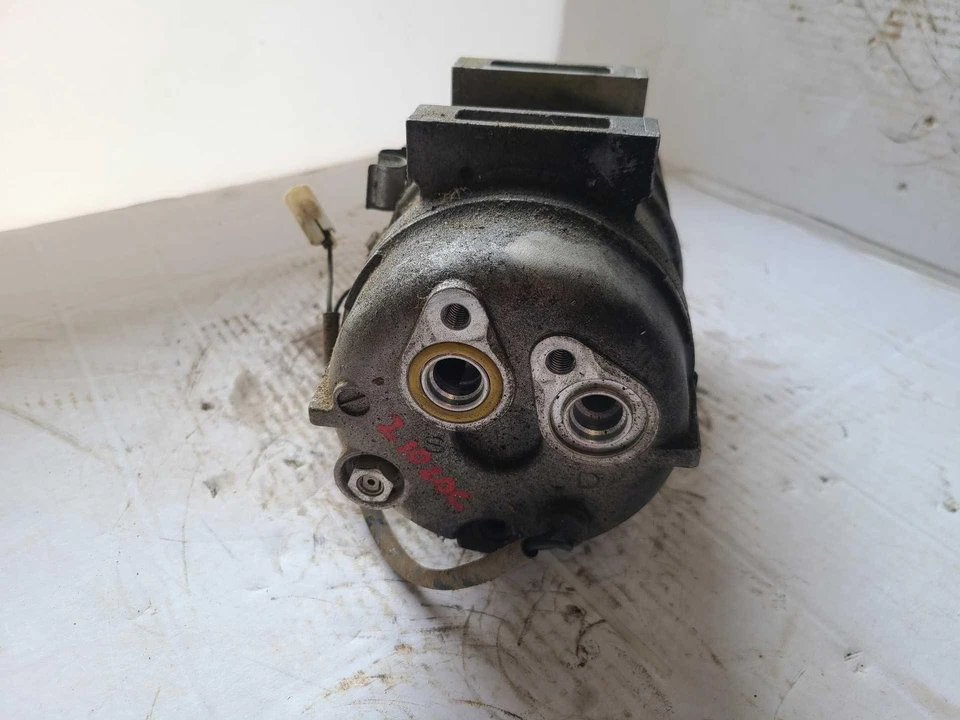 Volvo S80 1999-2001 compresor de aire acondicionado a través de VIN 197614 DKS17CH modelo OEM 8708581 Foto 3 de 4