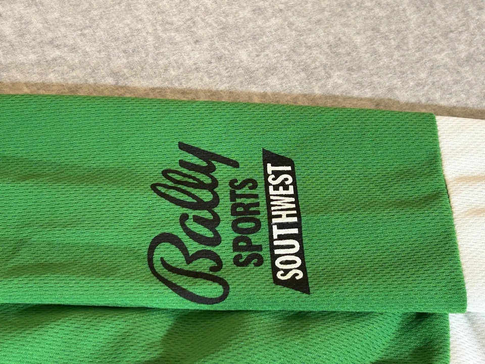 Camiseta Dallas Stars Para Hombres XL Verde Texas 23 José Treviño NHL Hockey SGA Camisa Foto 3 de 4