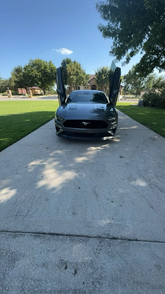 Kit de puertas verticales lambo ford mustang 2015-2023 VDCFM15 Foto 2 de 4