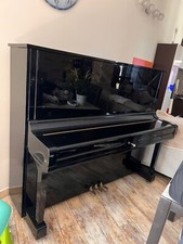 pianoforte verticale yamaha
