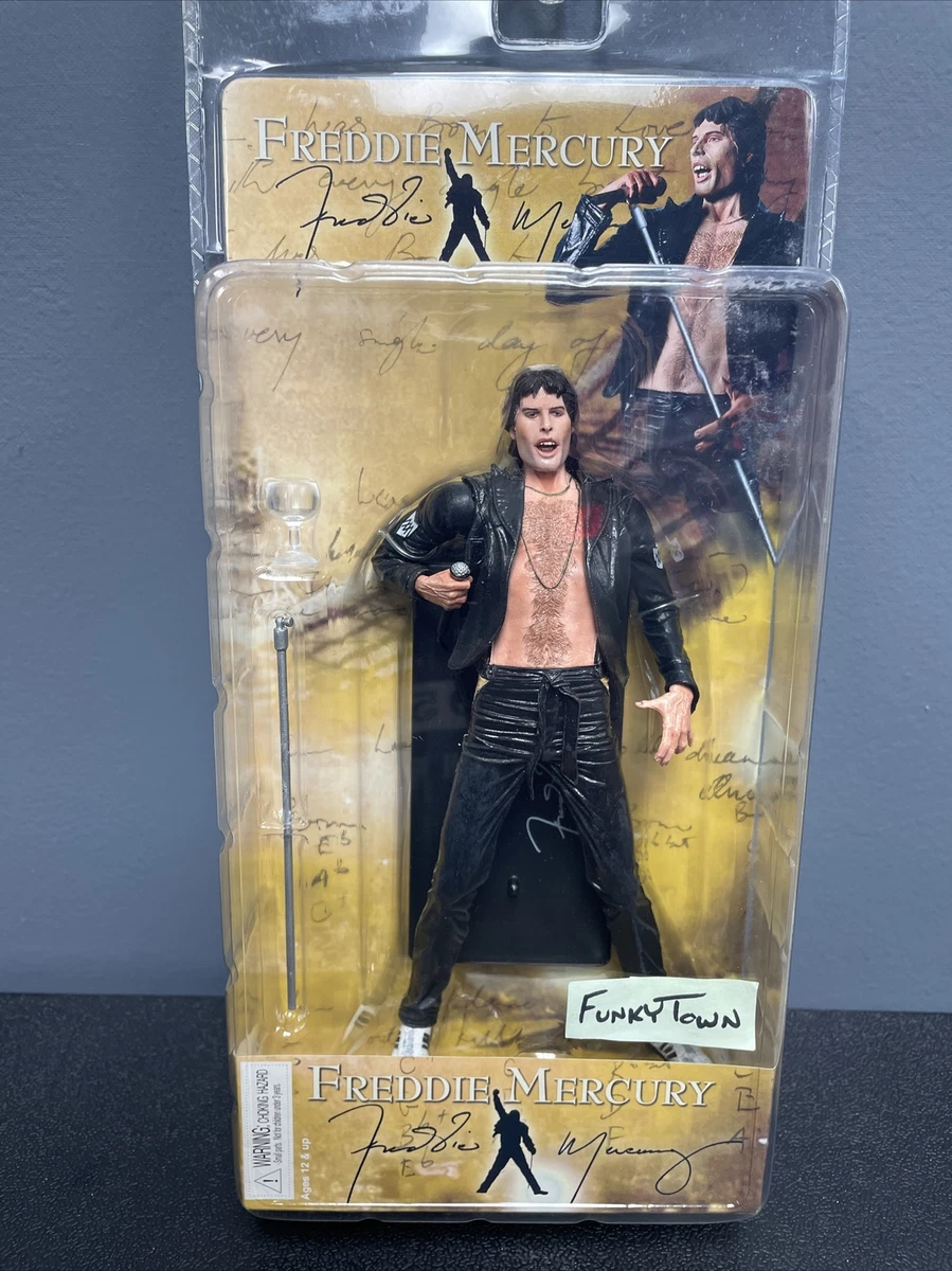 NECA Freddie Mercury in Leather Outfit 7
