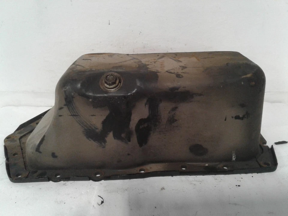 Used Engine Oil Pan fits: 1995 Oldsmobile Silhouette 6-231 3.8L w/o oil level se Foto 3 de 4