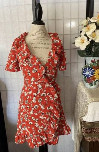 Top Shop Wrap Georgette Dress Wom 2 Red Floral Ruffled Surplice Bust Self Belt