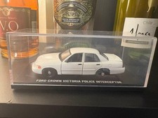 1/43 Ford Crown Victoria Police Interceptor 935782