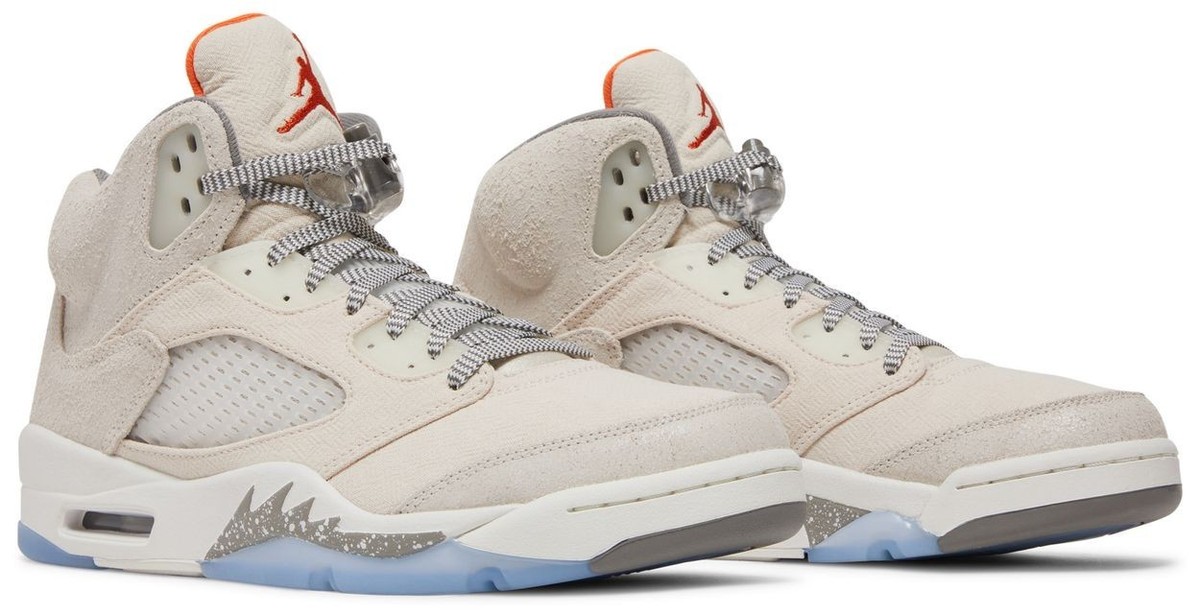 NIKE Air Jordan 5 Craft サイズ26cm Size 11.5 - Air Jordan 5 Retro SE Craft Light Orewood Brown for