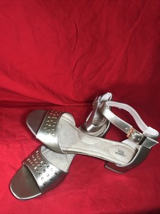 CUSHION WALK BY AVON SANDALS WOMEN'S SIZE 9 Gold With Gold Gems | eBay