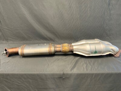 2009-2017 Nissan Gt-r R35 Exhaust Muffler Midpipe OEM 20300 Jf00a