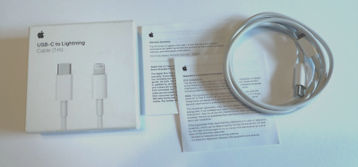 Genuine Apple USB-C to Lightning 1m/3ft Charging Cable MUQ93AM/A