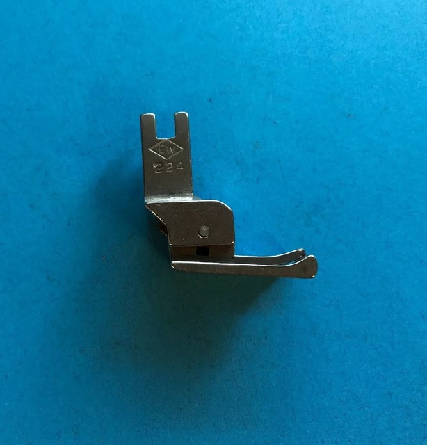 *NEW* 224SINGER PRESSER FOOT FOR SEWING MACHINESFREE SHIPPING* eBay