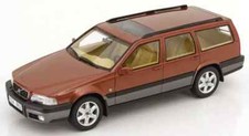 VOLVO V70 XC CROSS COUNTRY SW STATION WAGON 1996 au 1/18 Cult Models CLTL181-1