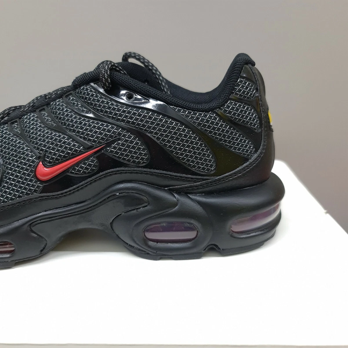 Nike air hotsell max plus mesh