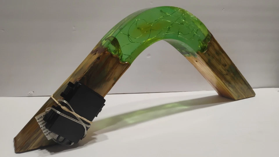 Boomerang Green Epoxy Light With Power Pack Unique Light 3 AAA Batteries Unique - Image 2 of 4