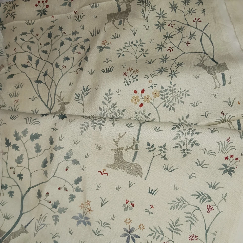 Voysey Park Cluny 100% Linen fabric Lewis & Wood ENG. 3 + Yrds NEW Off The Bolt - Image 3 of 4