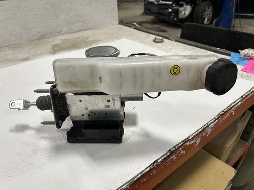 2022 GENESIS GV80 Anti-Lock Brake Pump Assembly OEM ID BA60000610