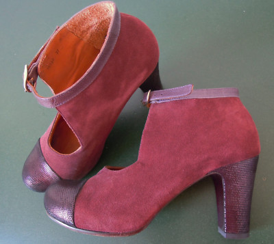 Chie Mihara Damen Riemchen Pumps Gr. 37 Veloursleder weinrot Schuhe Designer