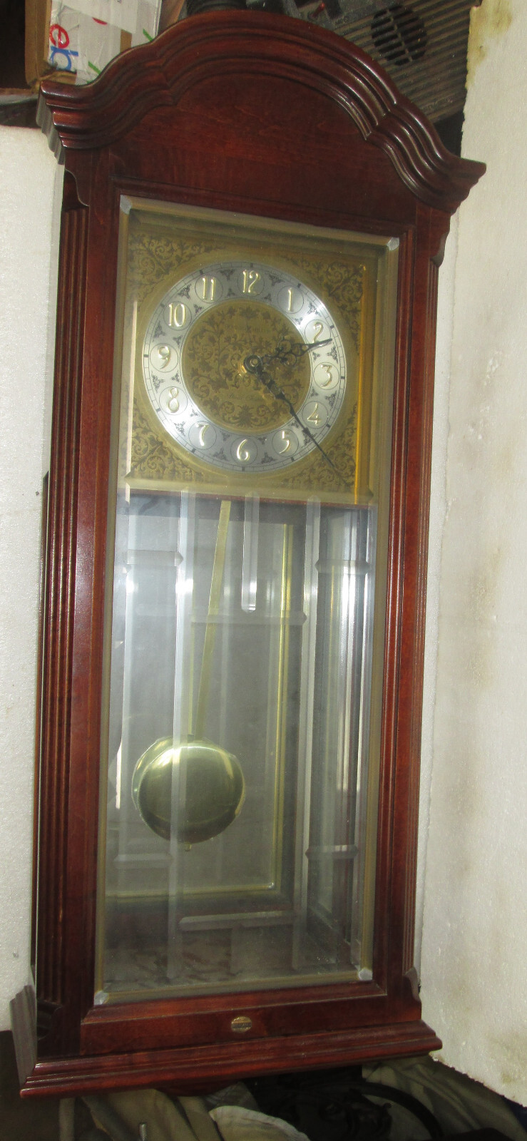 Howard Miller 613-567 Quartz Wall Clock, Windsor Cherry Beveled glass & Etched