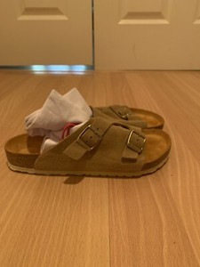 crocs classic clog kfc