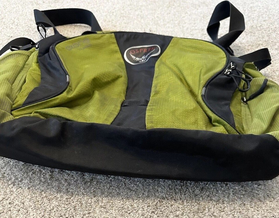 Osprey Ozone Courier Bag Messenger Shoulder Laptop Commuter Green eBay