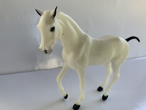 white breyer horse