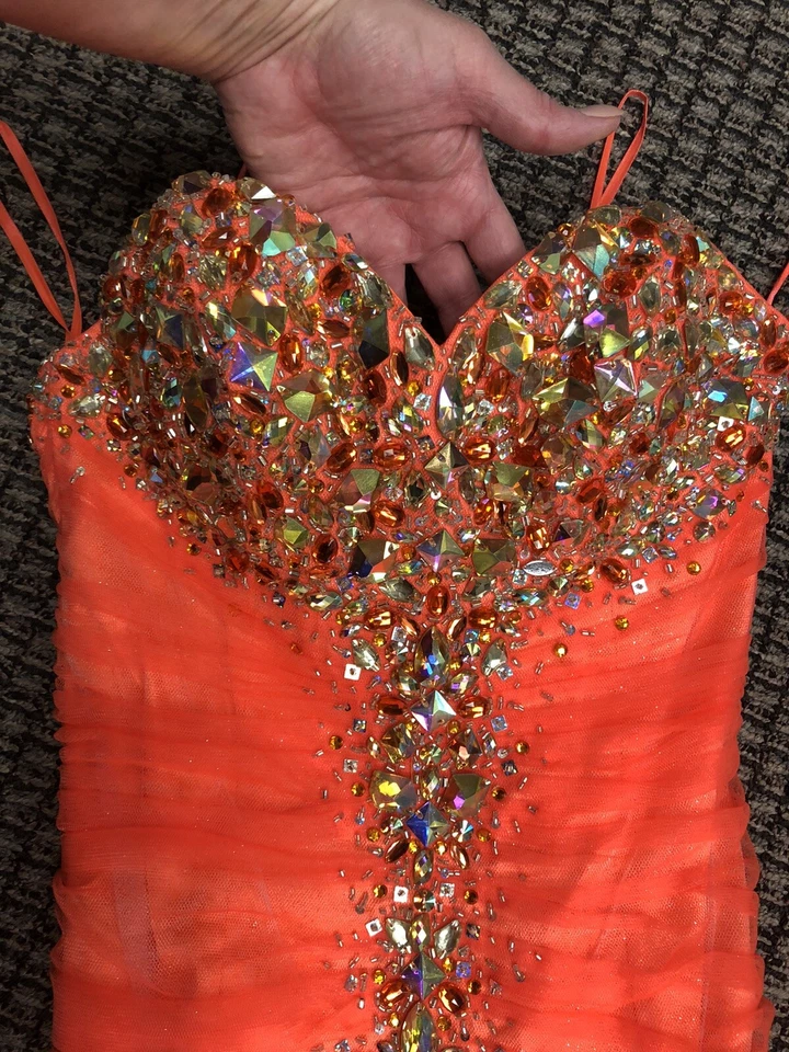 JOVANI Bright ORANGE SZ 6 $448 FORMAL PROM GOWN Beaded Bust & Midline; Mermaid - Image 3 of 4