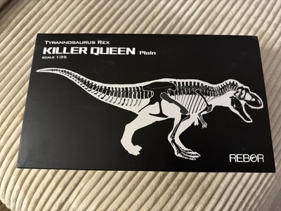 REBOR Killer Queen plain 1:35 T-Rex Sammlerfigur Jurassic Park Version