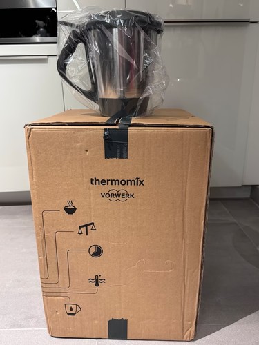 Thermomix TM5   -  Komplettset – 2. Mixtopf, Cook‑Key, Chips – Top Zustand !!