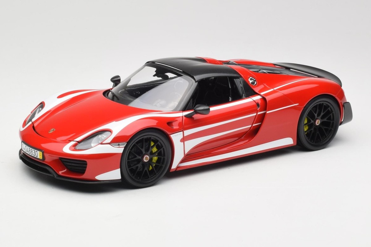 ミニカー 1/43 Porsche 918 Spyder Weissach Paket Porsche 918 Spyder
