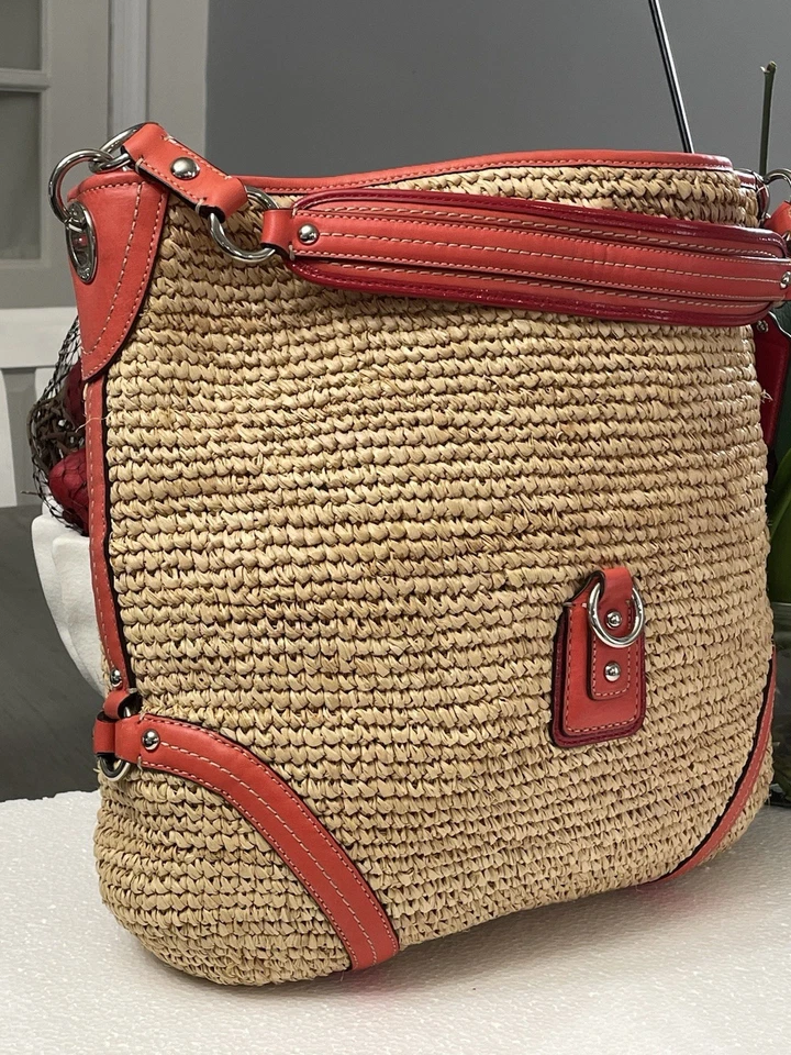 Сумочка-хобо Coach Bleeker Millie отделка натуральная соломенная коралловая кожа - Изображение 2 из 4