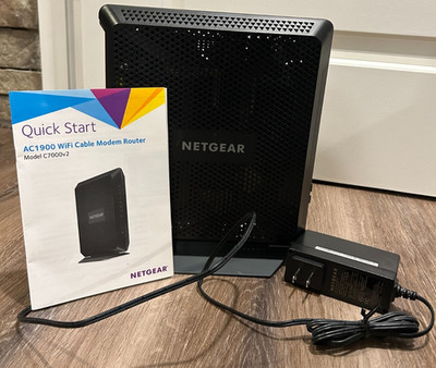 NETGEAR Nighthawk AC1900 C7000V2 Wi Fi Cable Modem Router