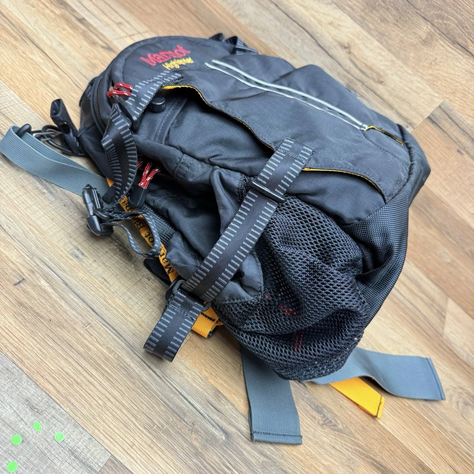 Vintage Marmot Walkabout Hip Belt Travel Hiking Bag Fanny Day Pack Black - Image 2 of 4