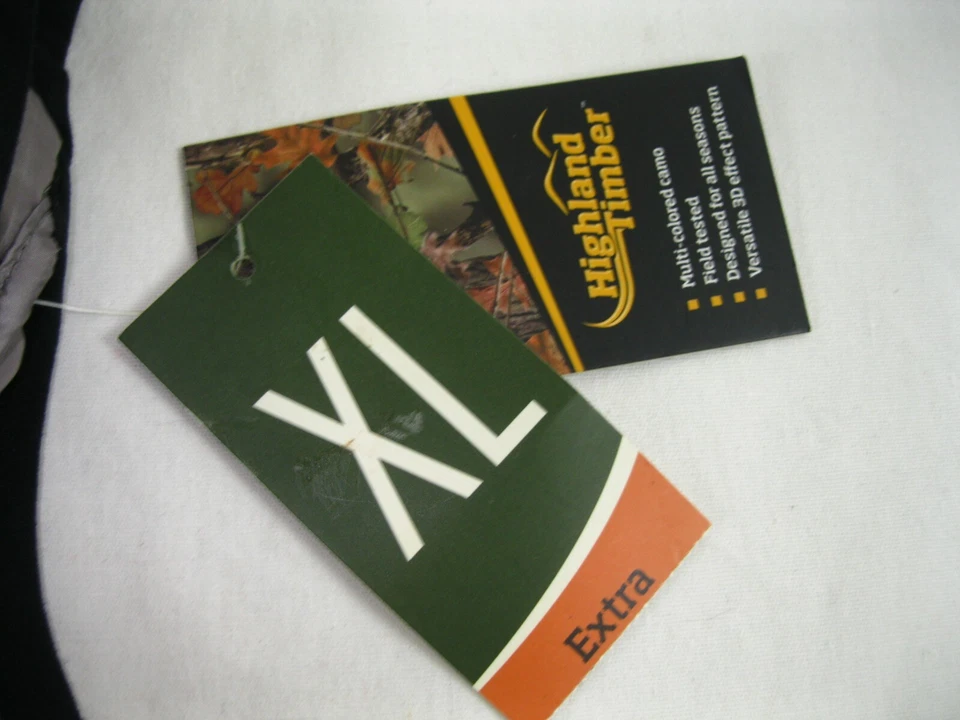 NWT Trailcrest Sz XL Highland Timber Puffer camo Hunter vest Versitile 3D effect - Image 3 of 4